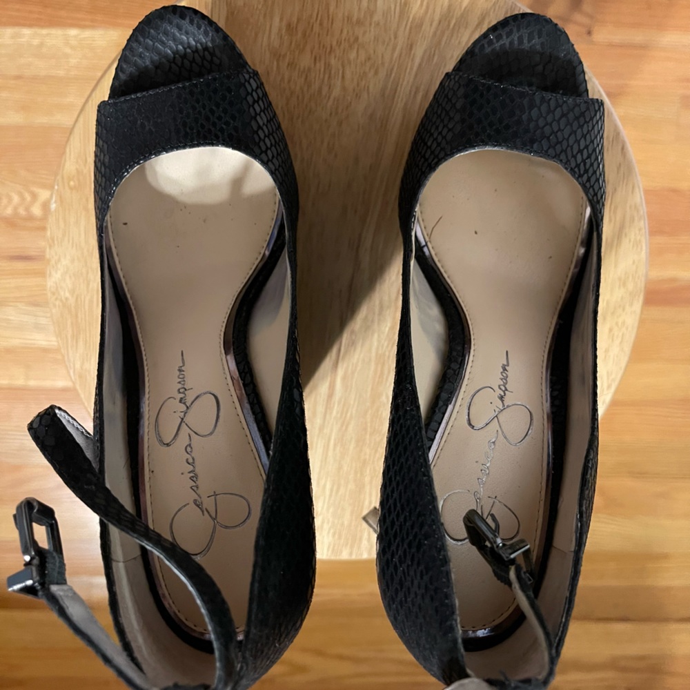 Jessica Simpson Black Platform Heels